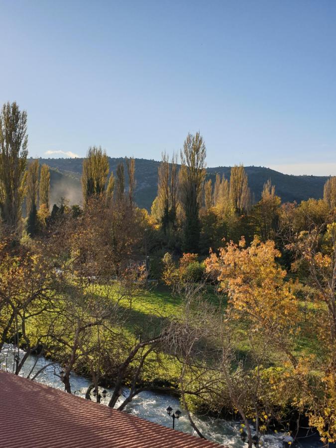 Hotel Roski Slap Drniš Esterno foto